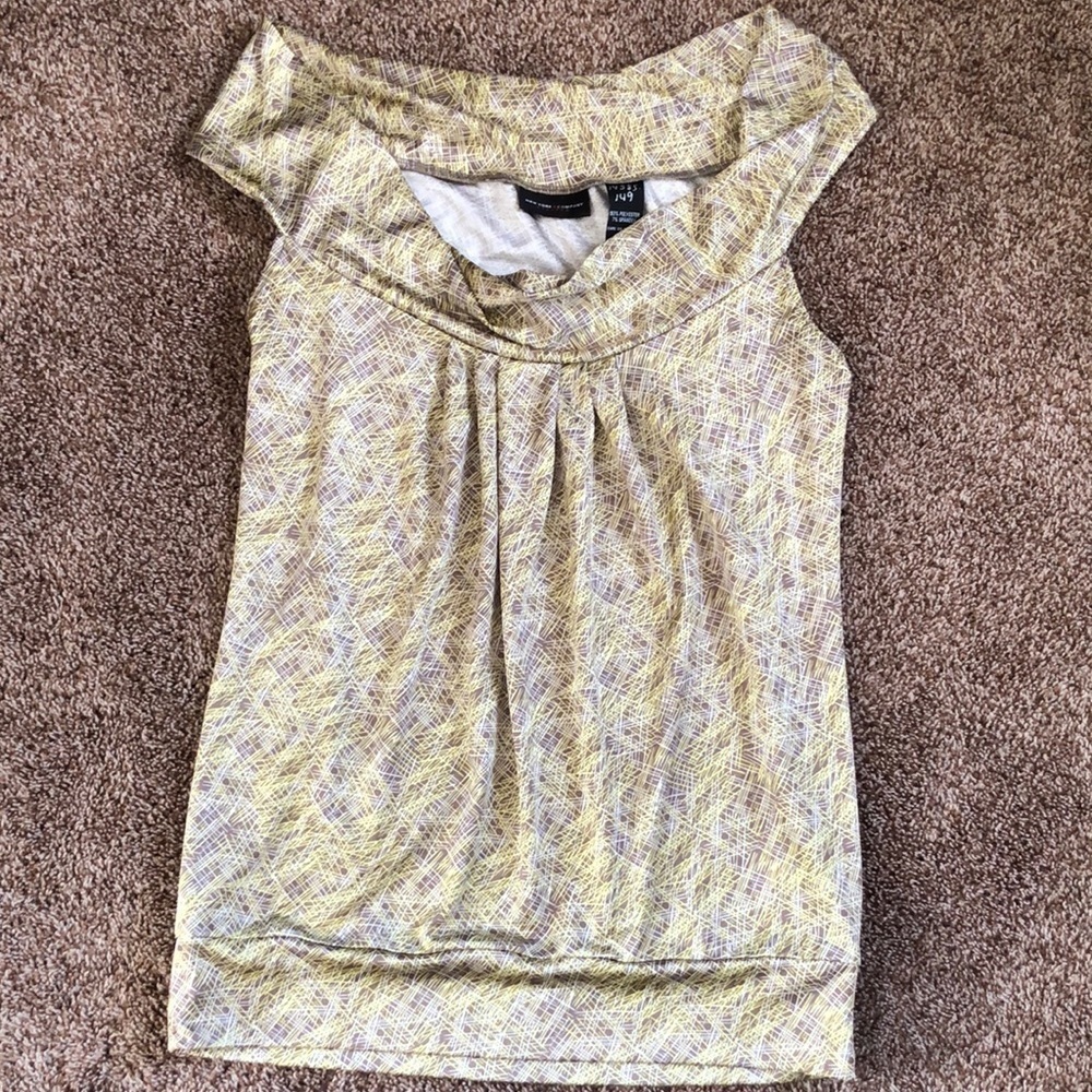 𝅺New York and Company Women’s Cowl Neck Tank Top